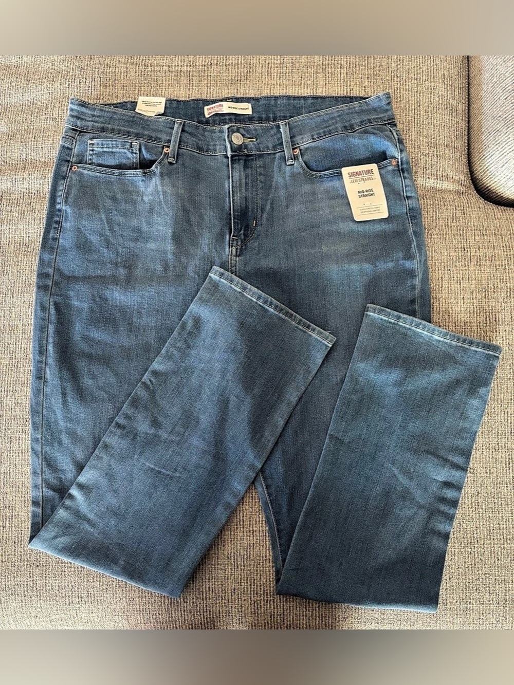Levi Strauss Signature by Levi Strauss & Co. Mid- rise straight Jeans W33/ L32
